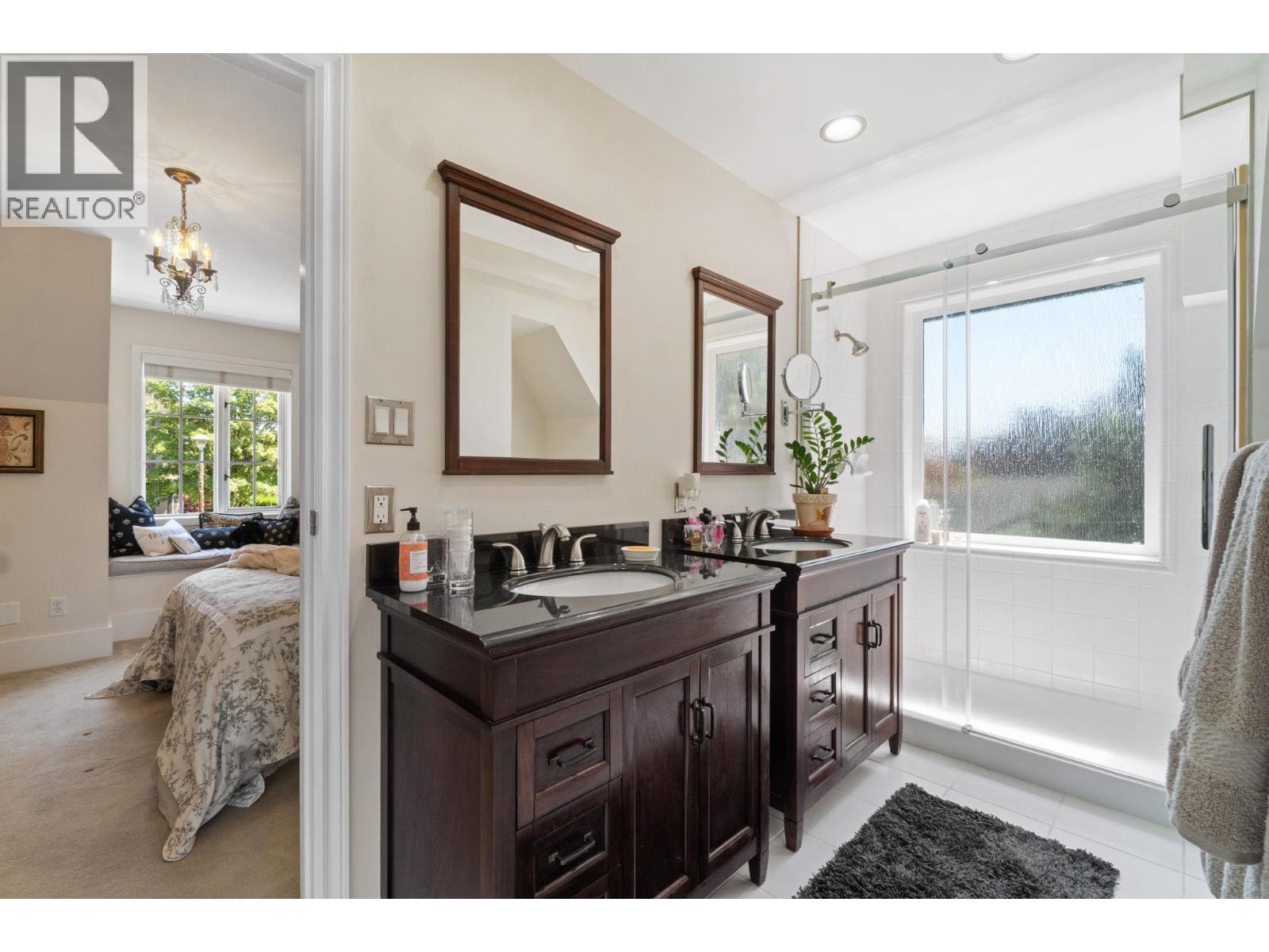 7215 WILTSHIRE STREET, Vancouver