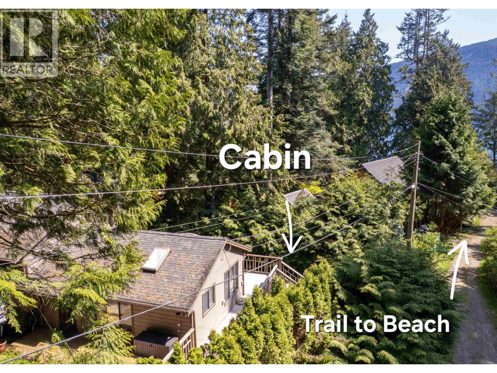 350 OAK AVENUE, Keats Island