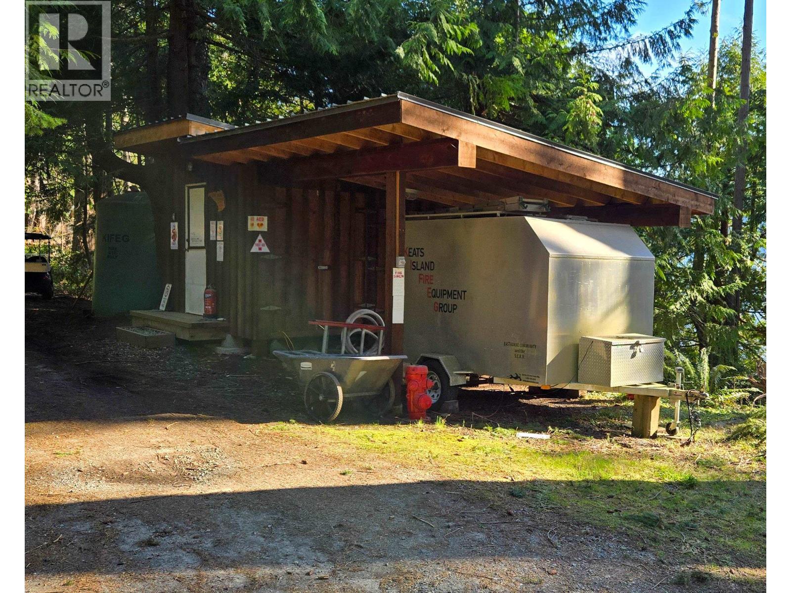 350 OAK AVENUE, Keats Island