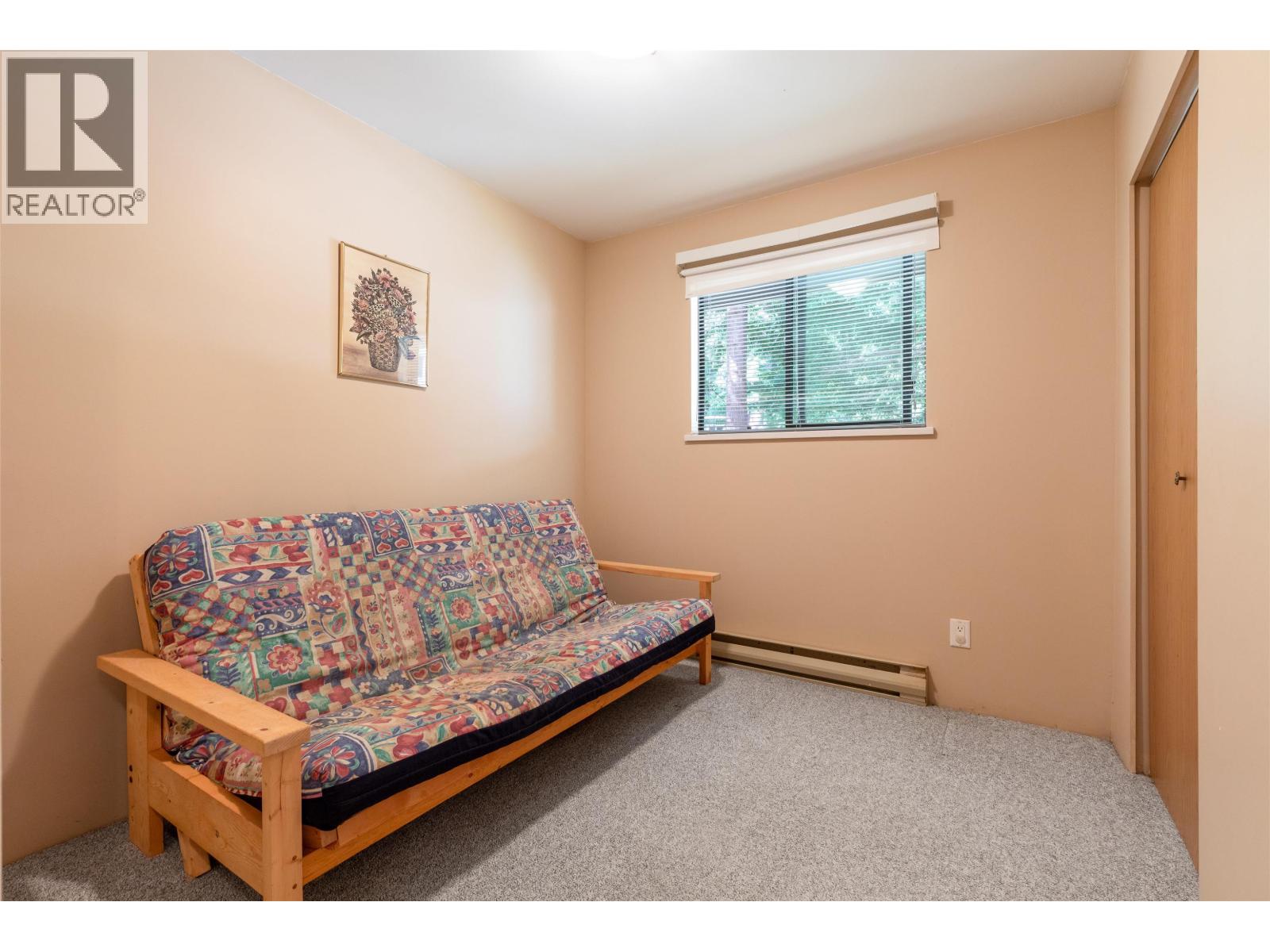 350 OAK AVENUE, Keats Island