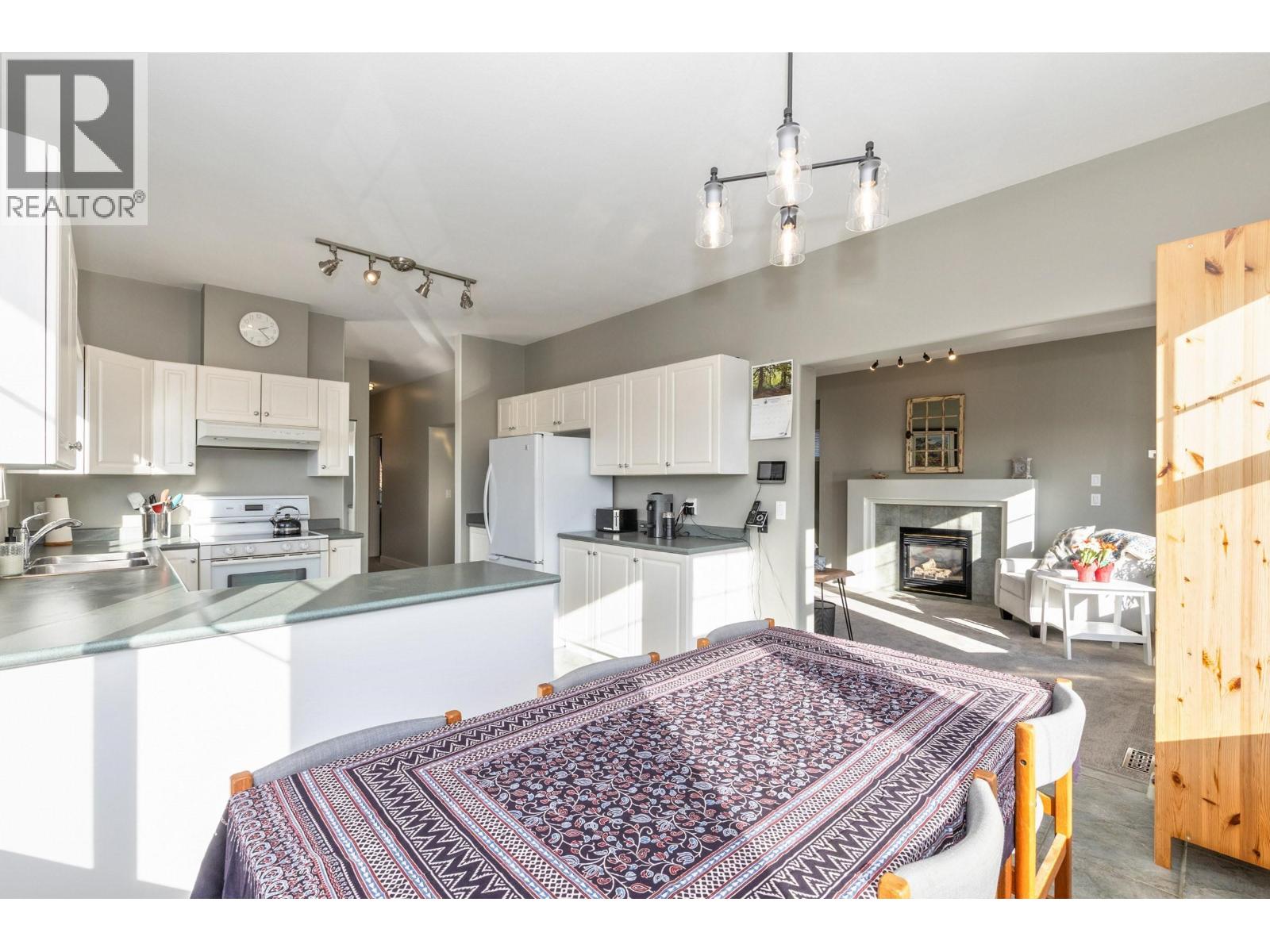 127 EVERGREEN CRESCENT, Anmore