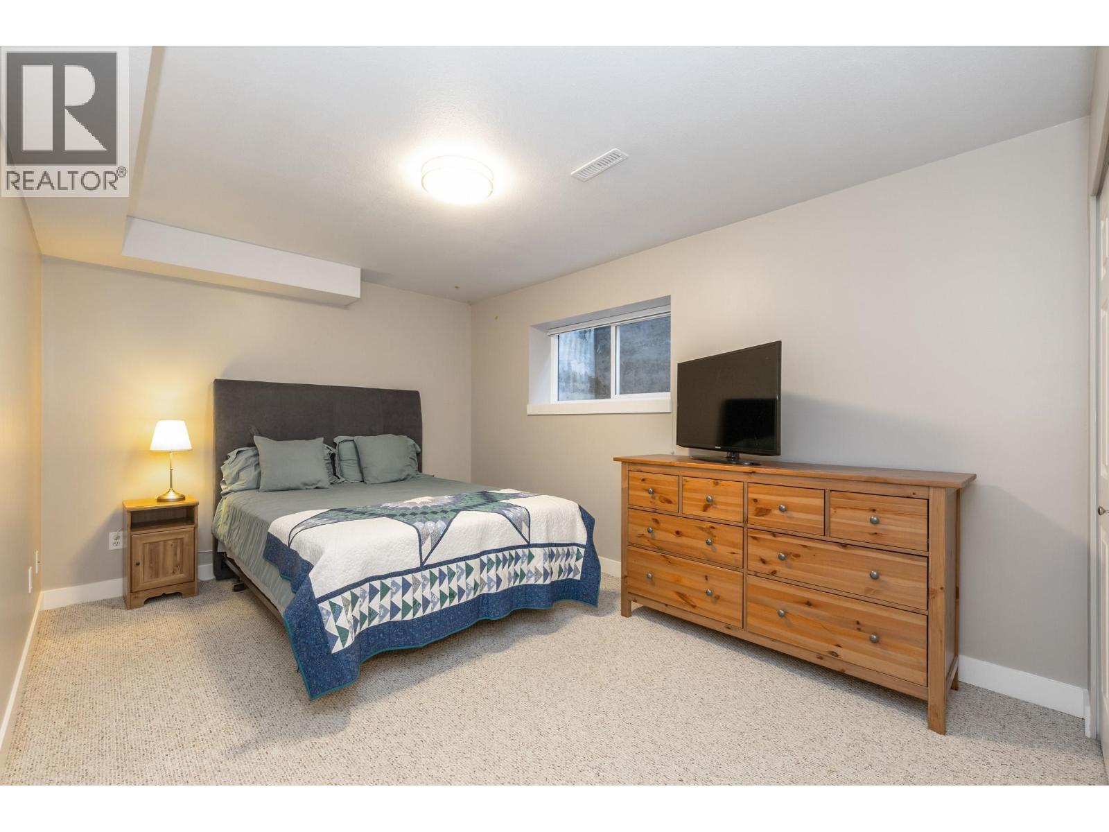 127 EVERGREEN CRESCENT, Anmore