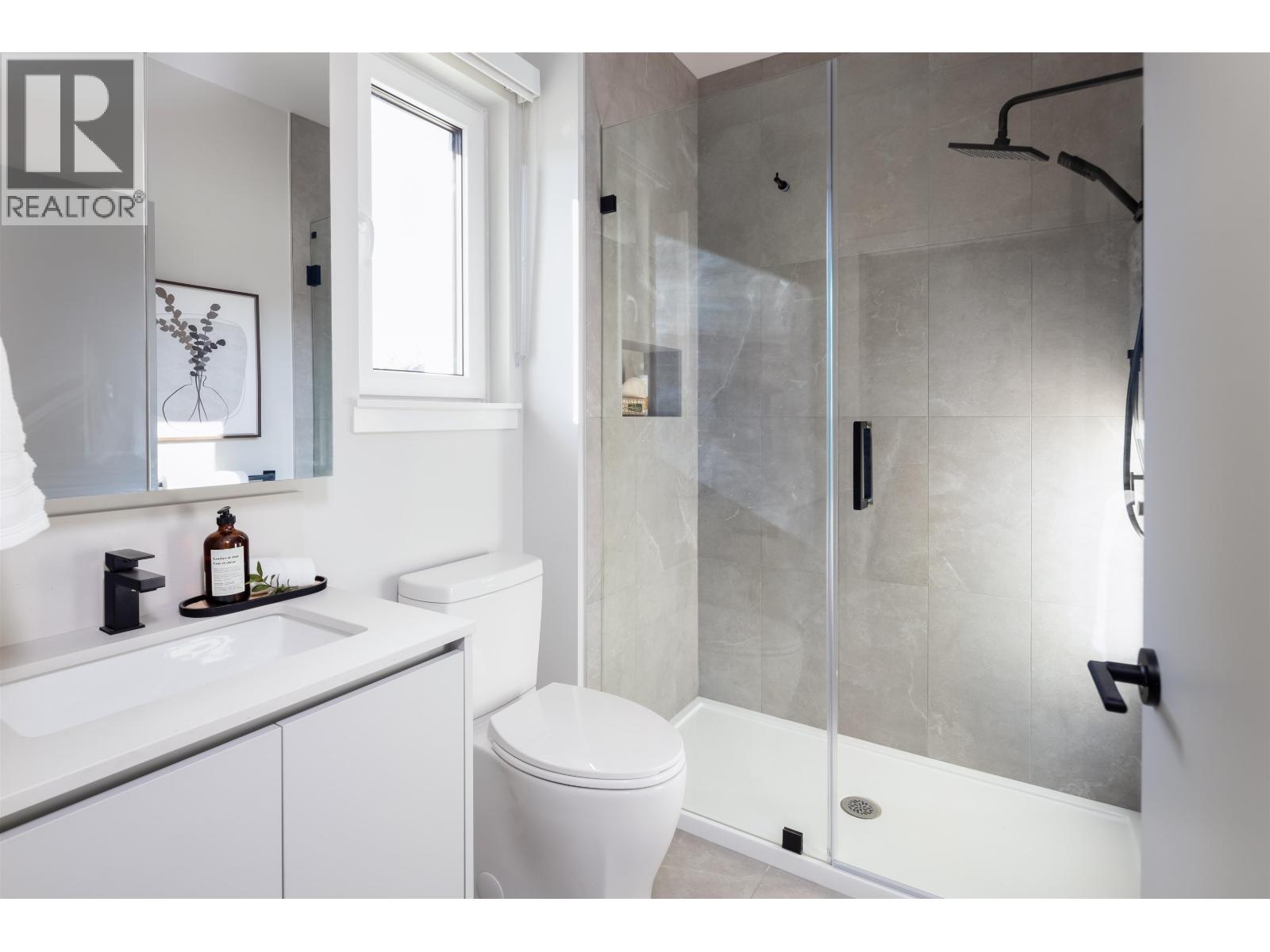 1341 E 21ST AVENUE, Vancouver