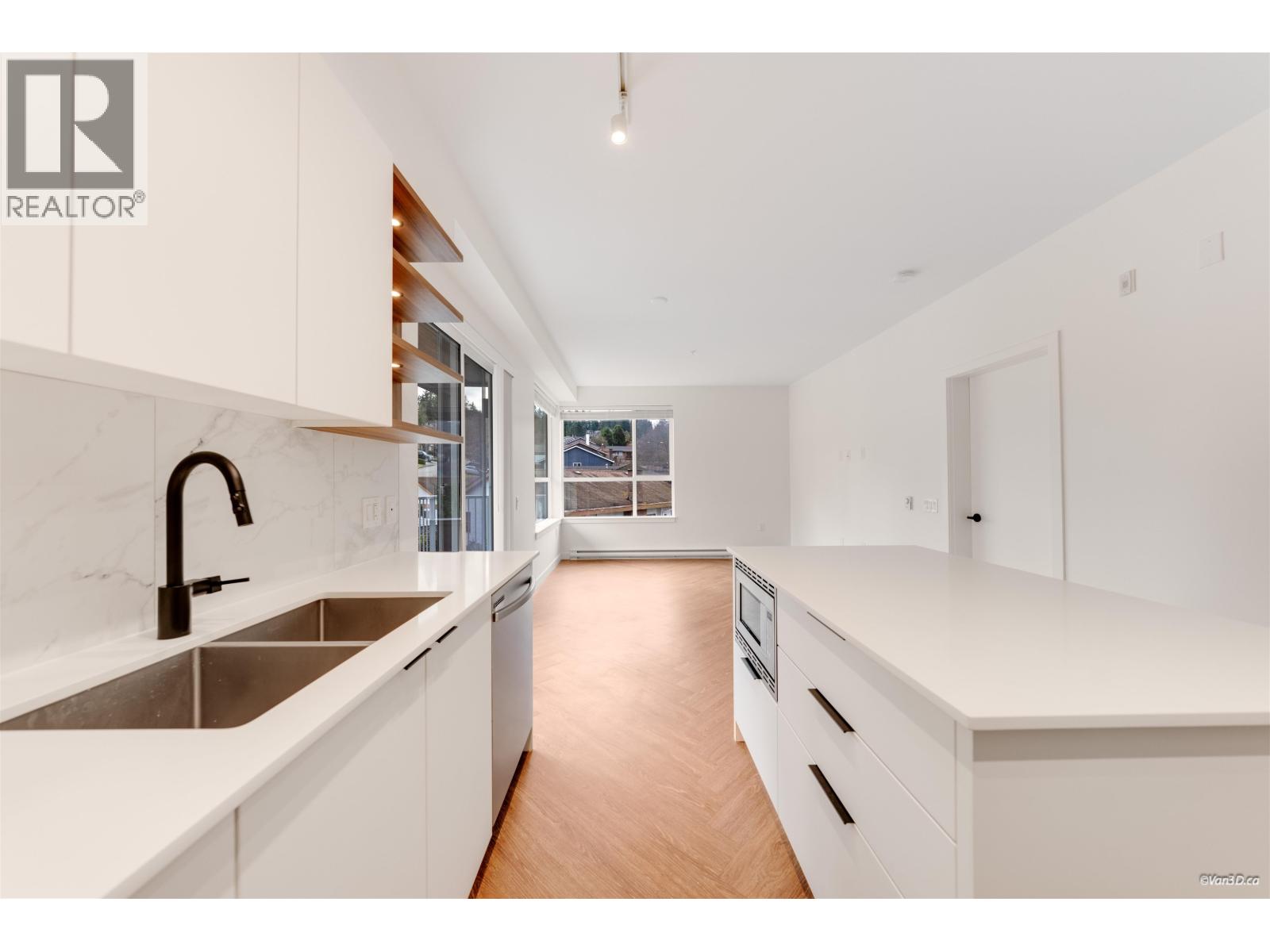 505 3229 ST JOHNS STREET, Port Moody