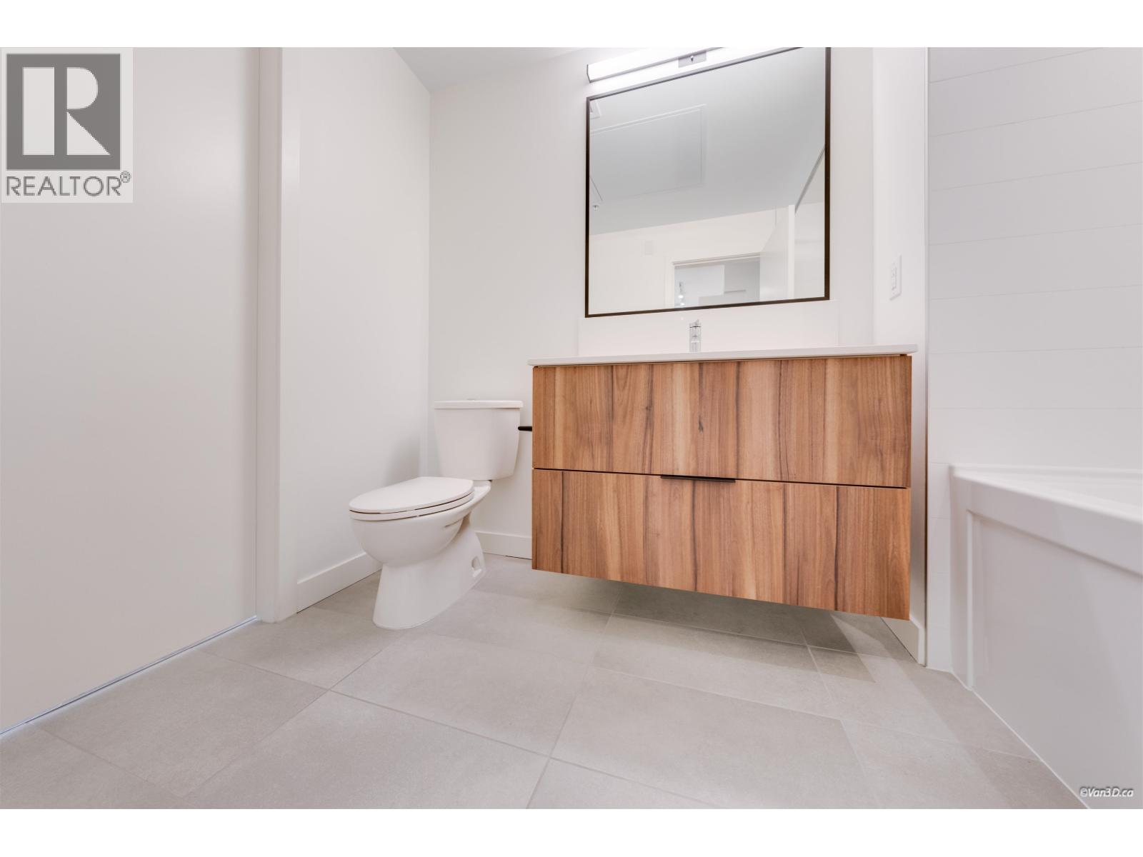 505 3229 ST JOHNS STREET, Port Moody