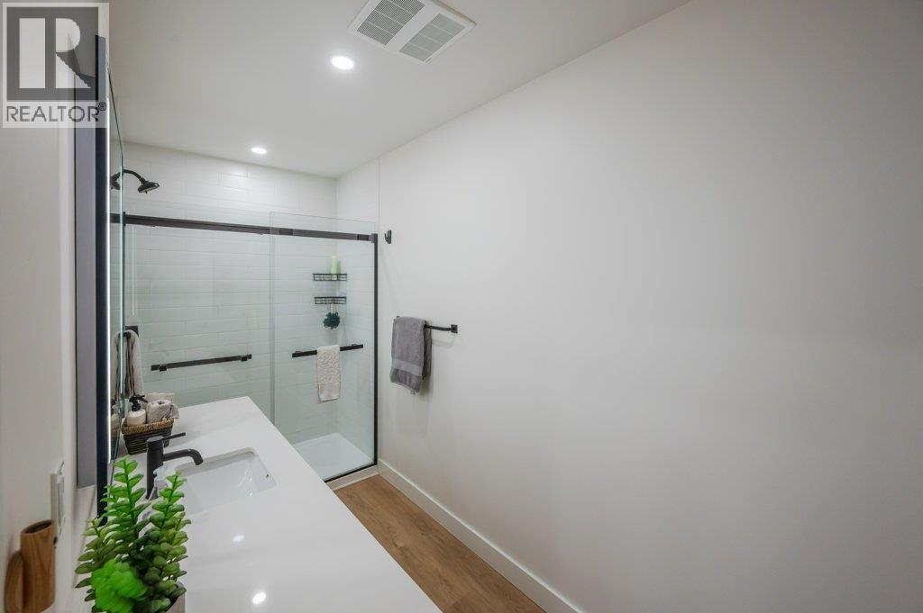 5011 TOWGOOD Place Unit# 108, Summerland