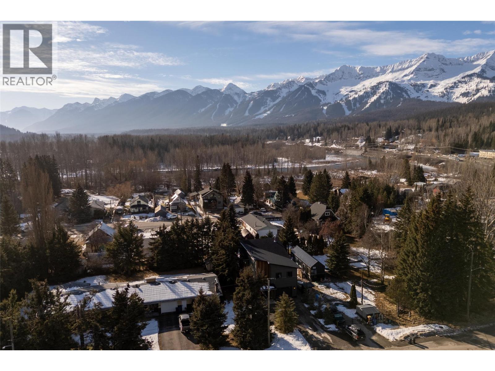 1360 McLeod Avenue, Fernie