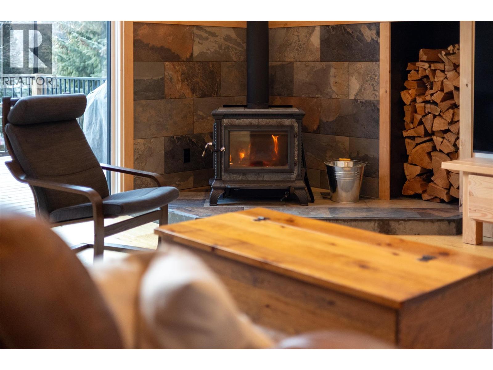 1360 McLeod Avenue, Fernie