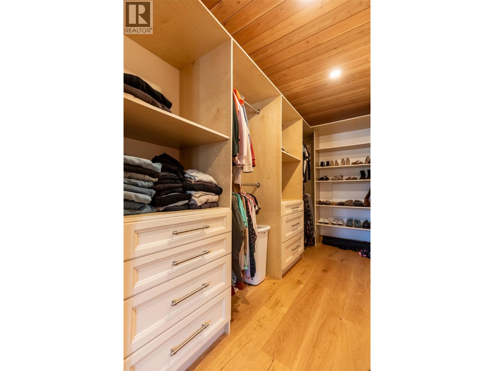 1360 McLeod Avenue, Fernie