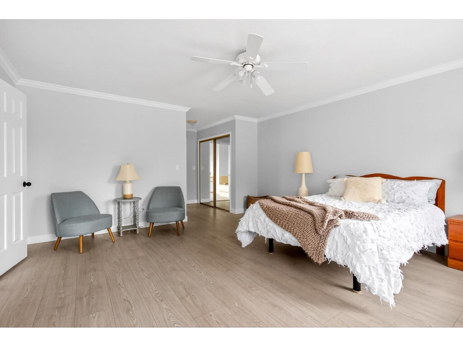 12724 28 AVENUE, Surrey