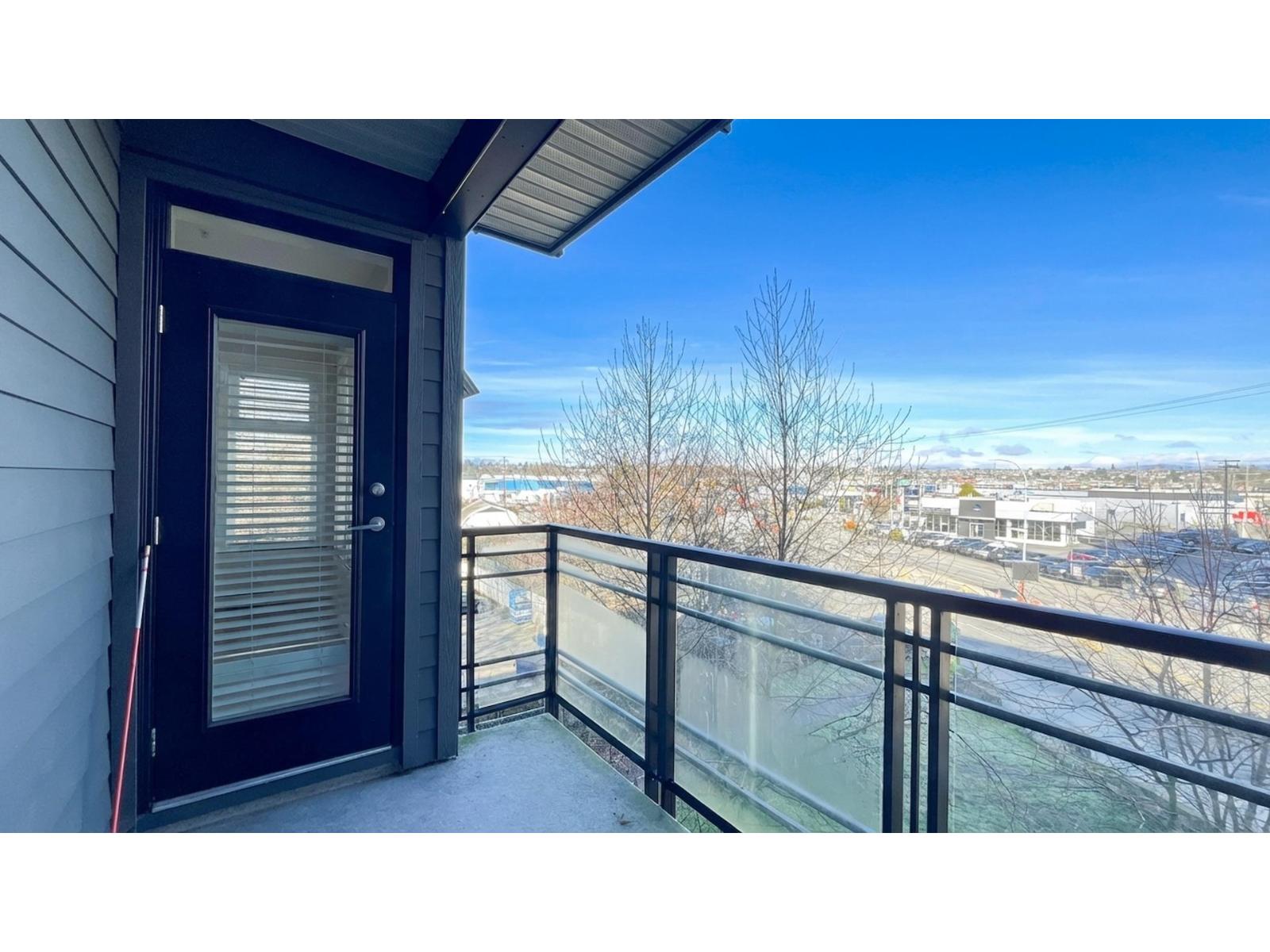 309 20058 FRASER HIGHWAY, Langley