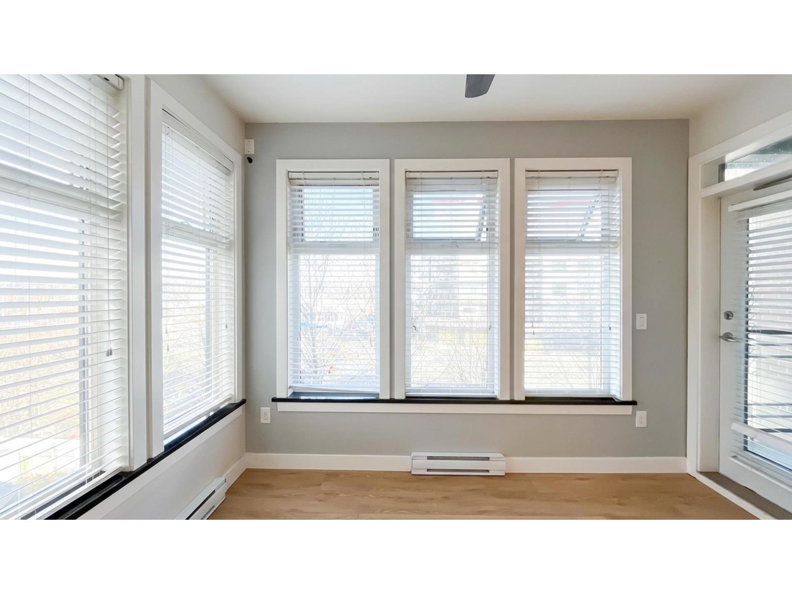 309 20058 FRASER HIGHWAY, Langley