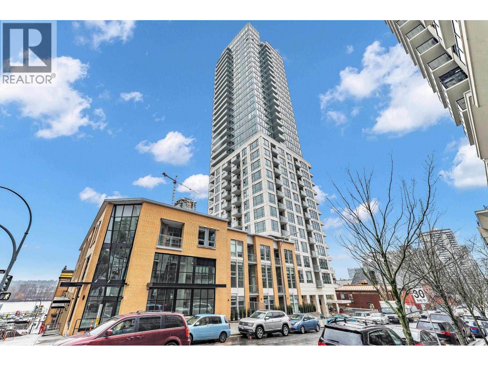 205 618 CARNARVON STREET, New Westminster