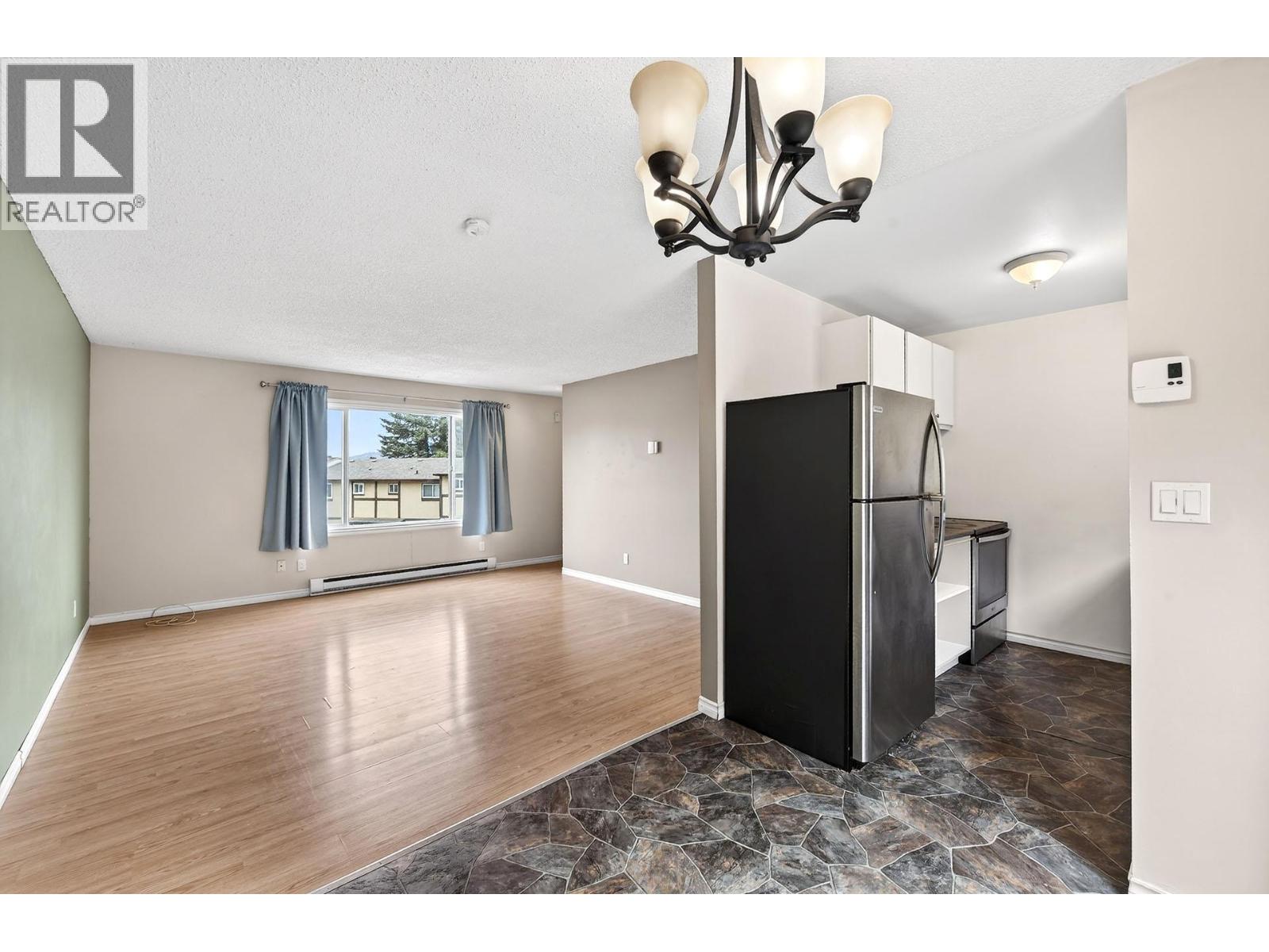 1605 SUMMIT Drive Unit# 50, Kamloops