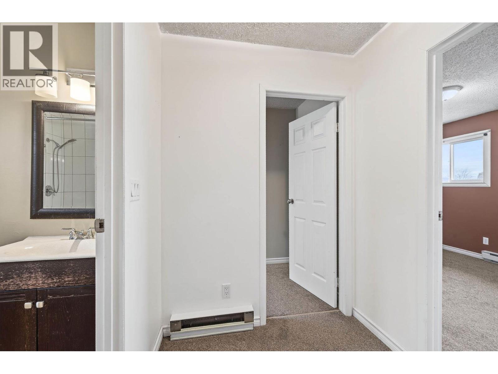 1605 SUMMIT Drive Unit# 50, Kamloops