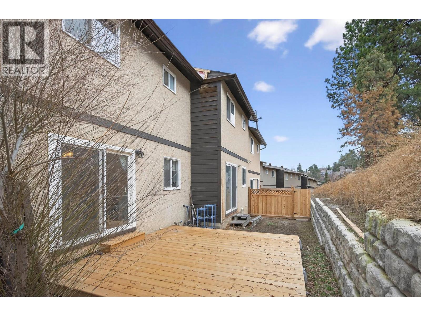 1605 SUMMIT Drive Unit# 50, Kamloops