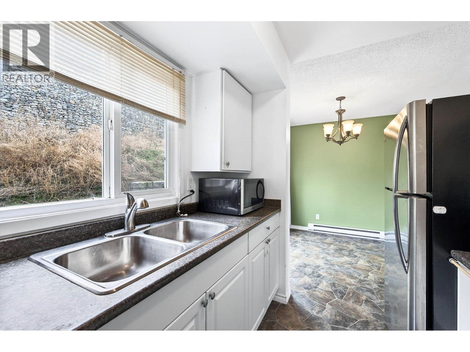 1605 SUMMIT Drive Unit# 50, Kamloops