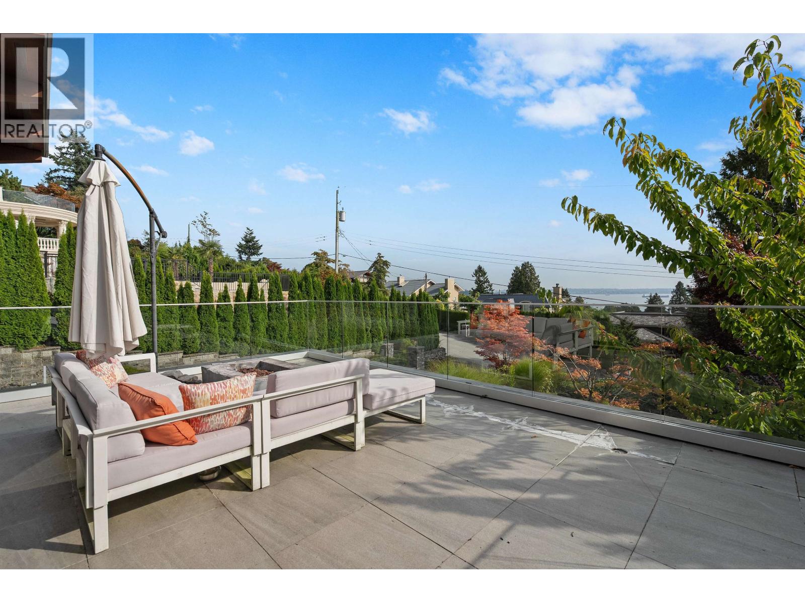 2643 NELSON AVENUE, West Vancouver