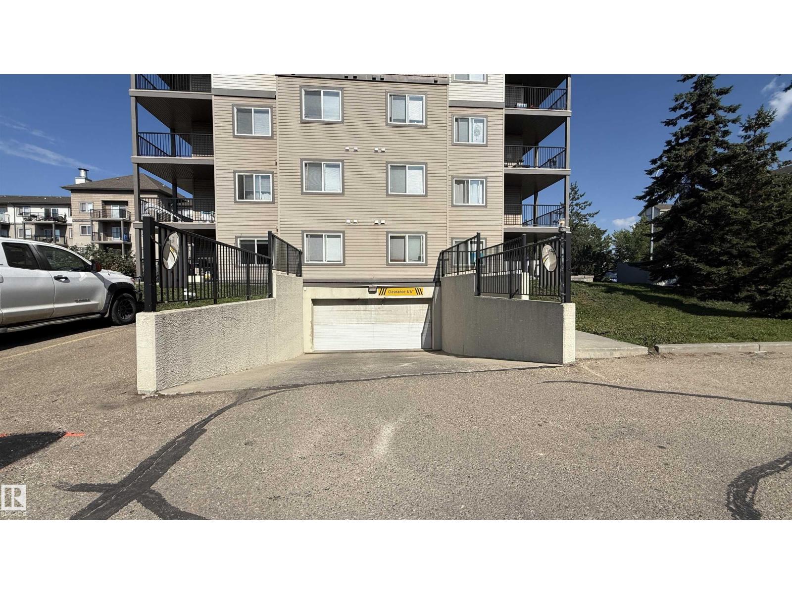 #133 301 CLAREVIEW STATION DR NW, Edmonton