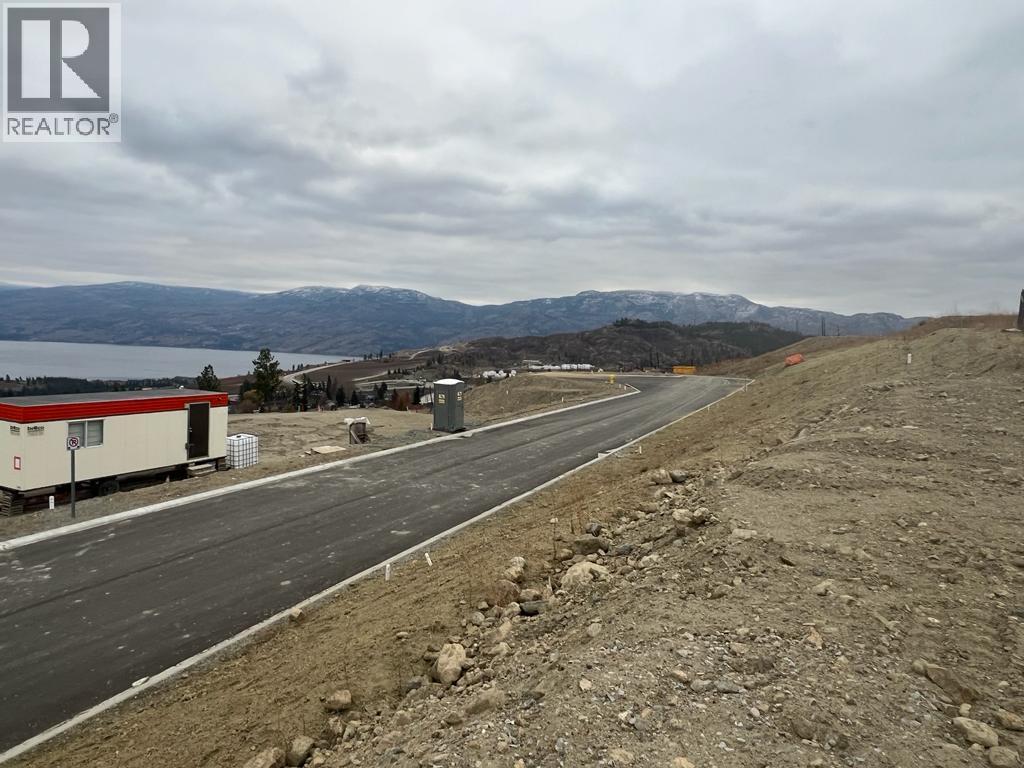  3745 Davidson Court, West Kelowna