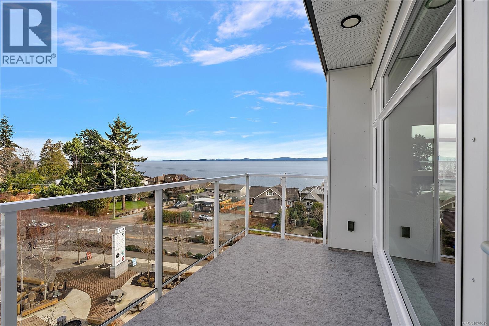 410 5118 Cordova Bay Road, Saanich