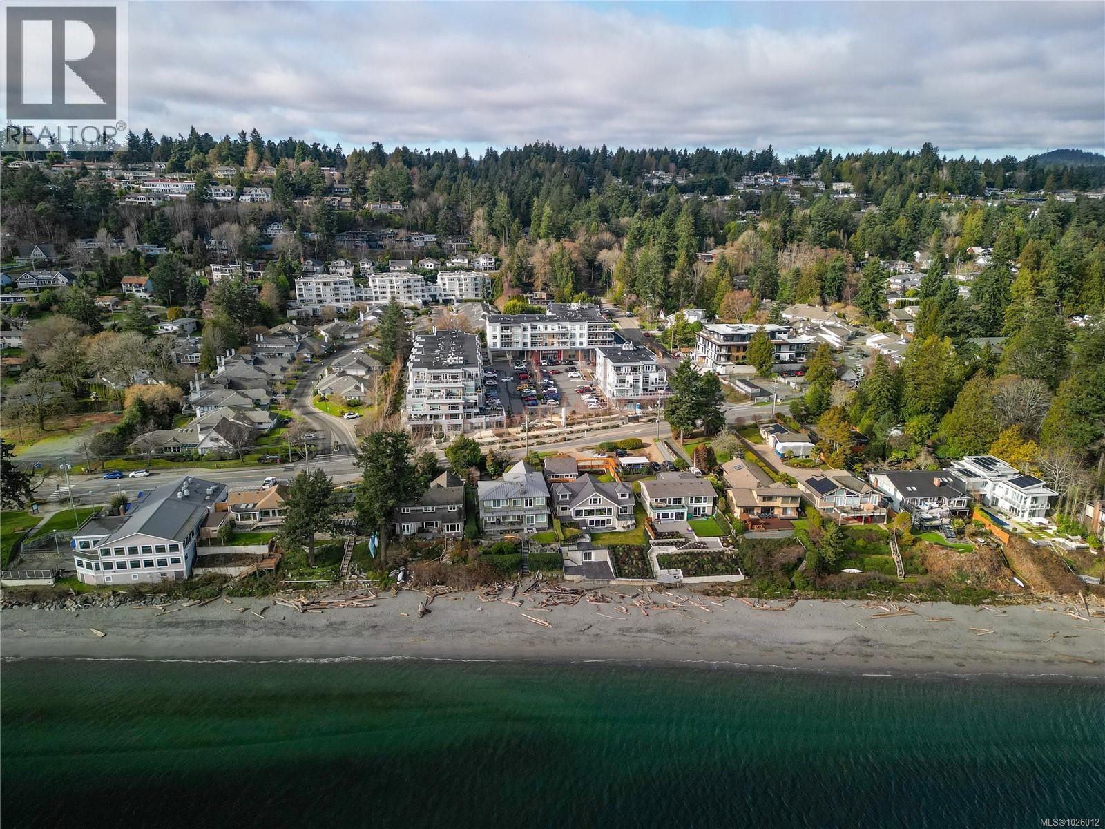 410 5118 Cordova Bay Road, Saanich