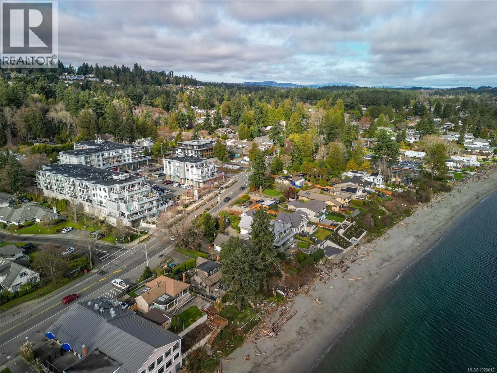 410 5118 Cordova Bay Road, Saanich