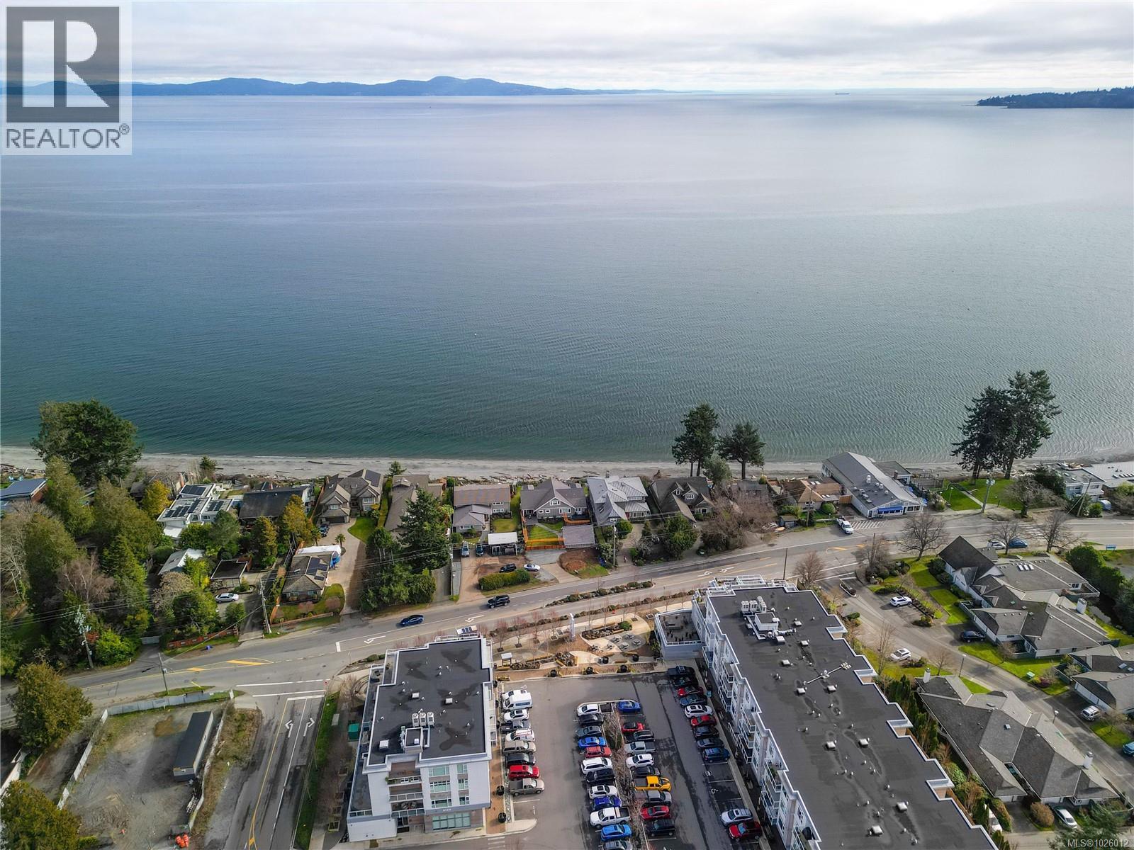 410 5118 Cordova Bay Road, Saanich