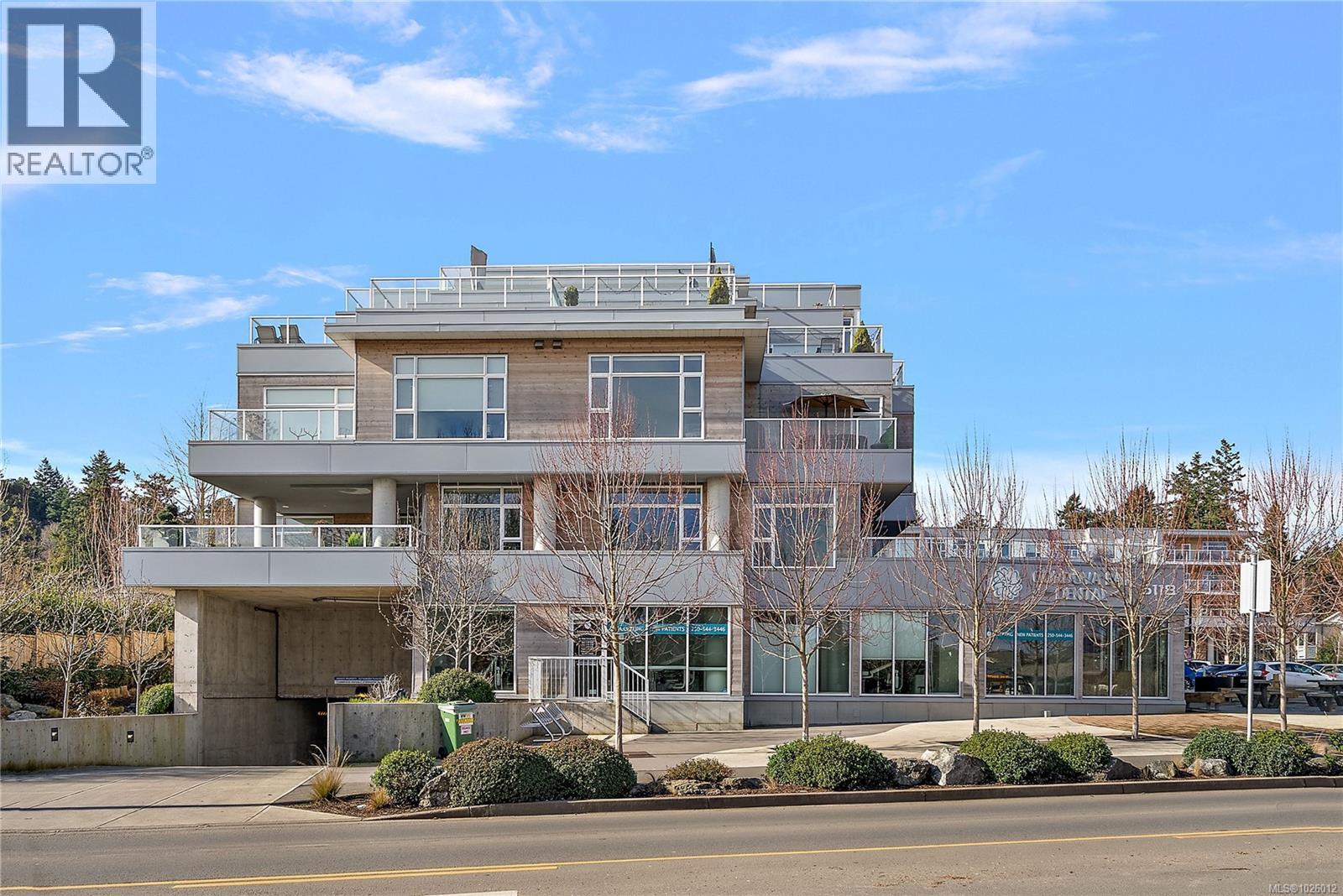 410 5118 Cordova Bay Road, Saanich