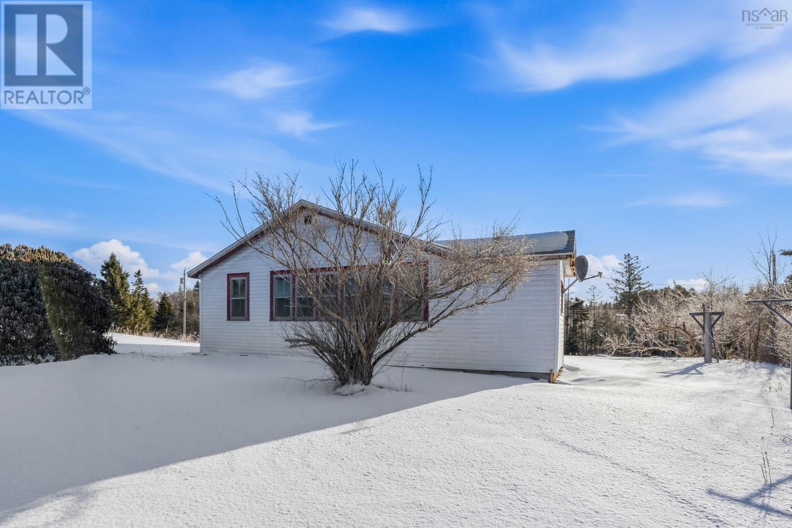 Property 31 of 41 of 74 Old School Road