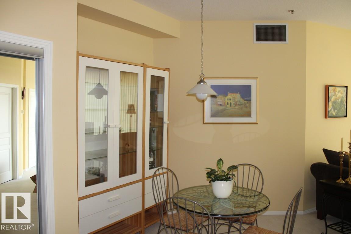 #330 4831 104A ST NW - 7