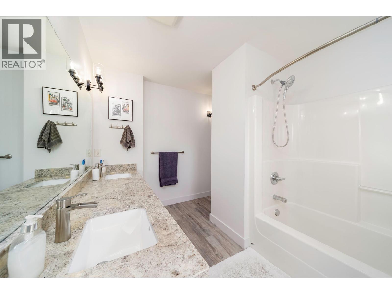 860 Galbraith Place, Kelowna