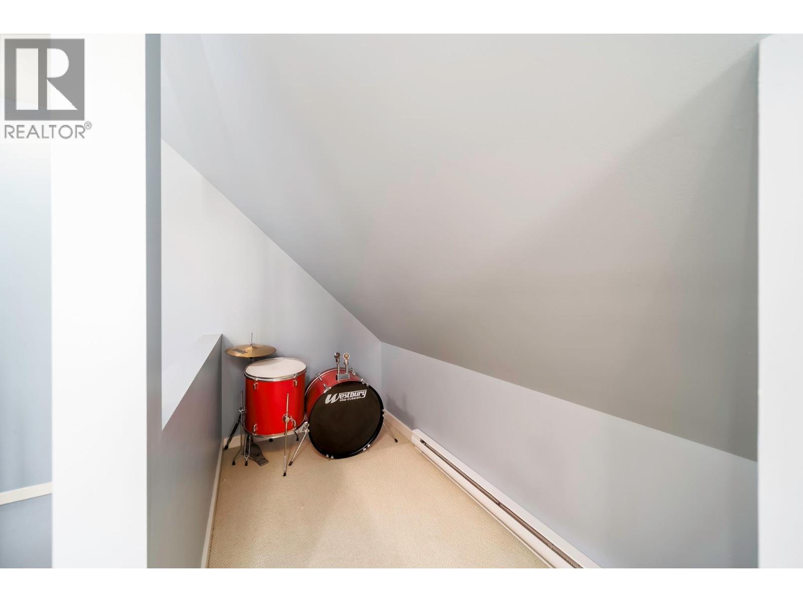 860 Galbraith Place, Kelowna