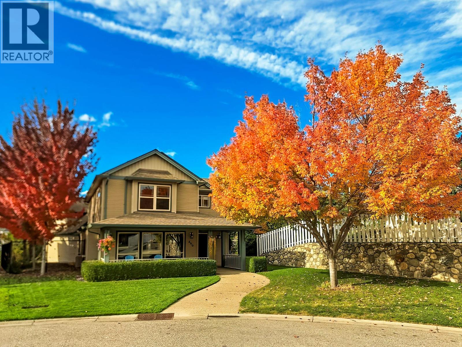 860 Galbraith Place, Kelowna