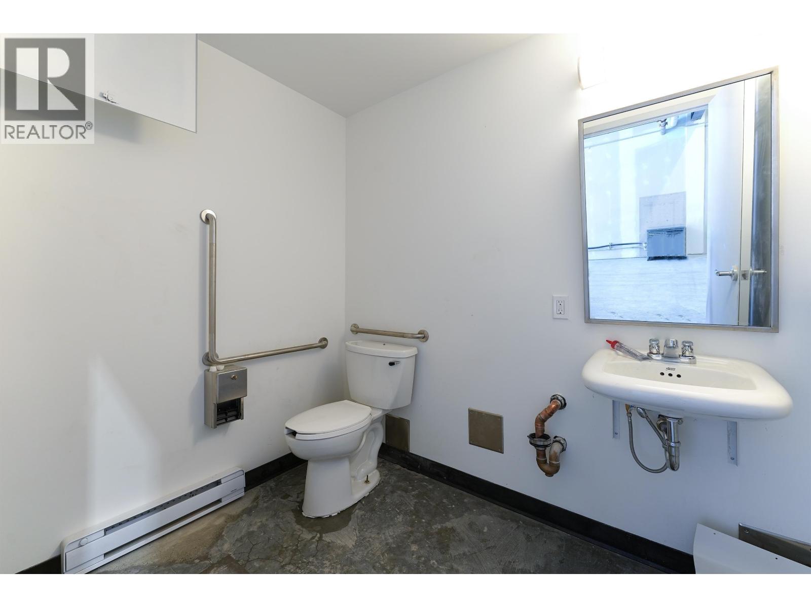 Industrial for Sale in Richmond – 175 12128 HORSESHOE WAY, Richmond - Image 4