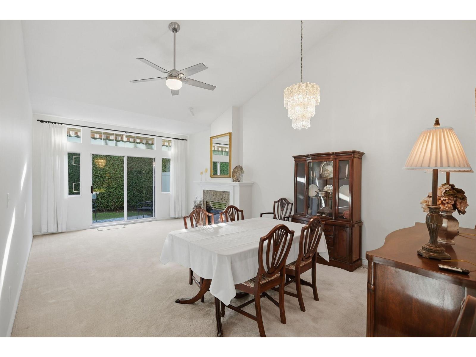 123 9012 WALNUT GROVE DRIVE, Langley