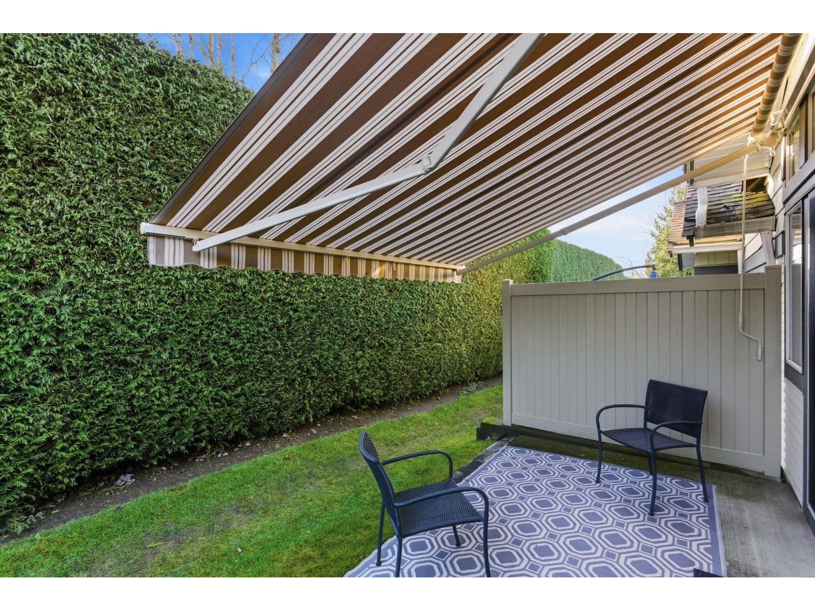 123 9012 WALNUT GROVE DRIVE, Langley