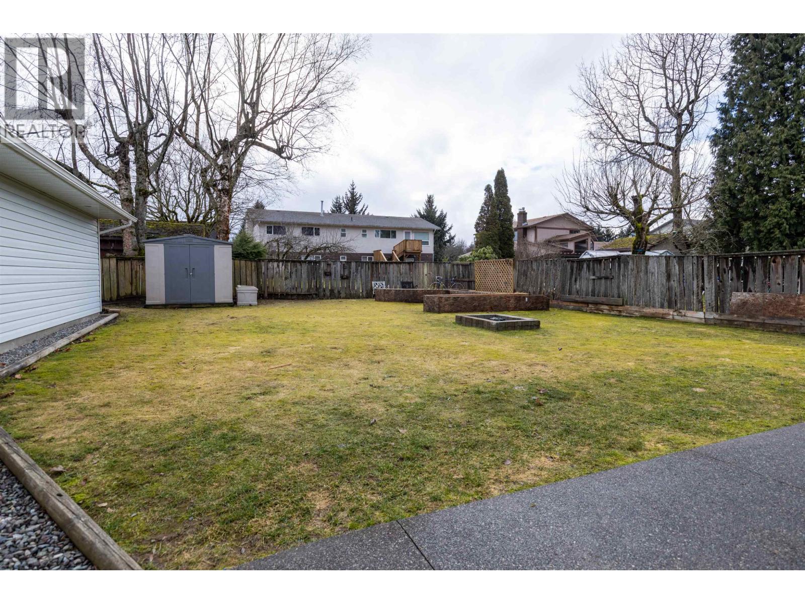 4821 TUCK Avenue, Terrace