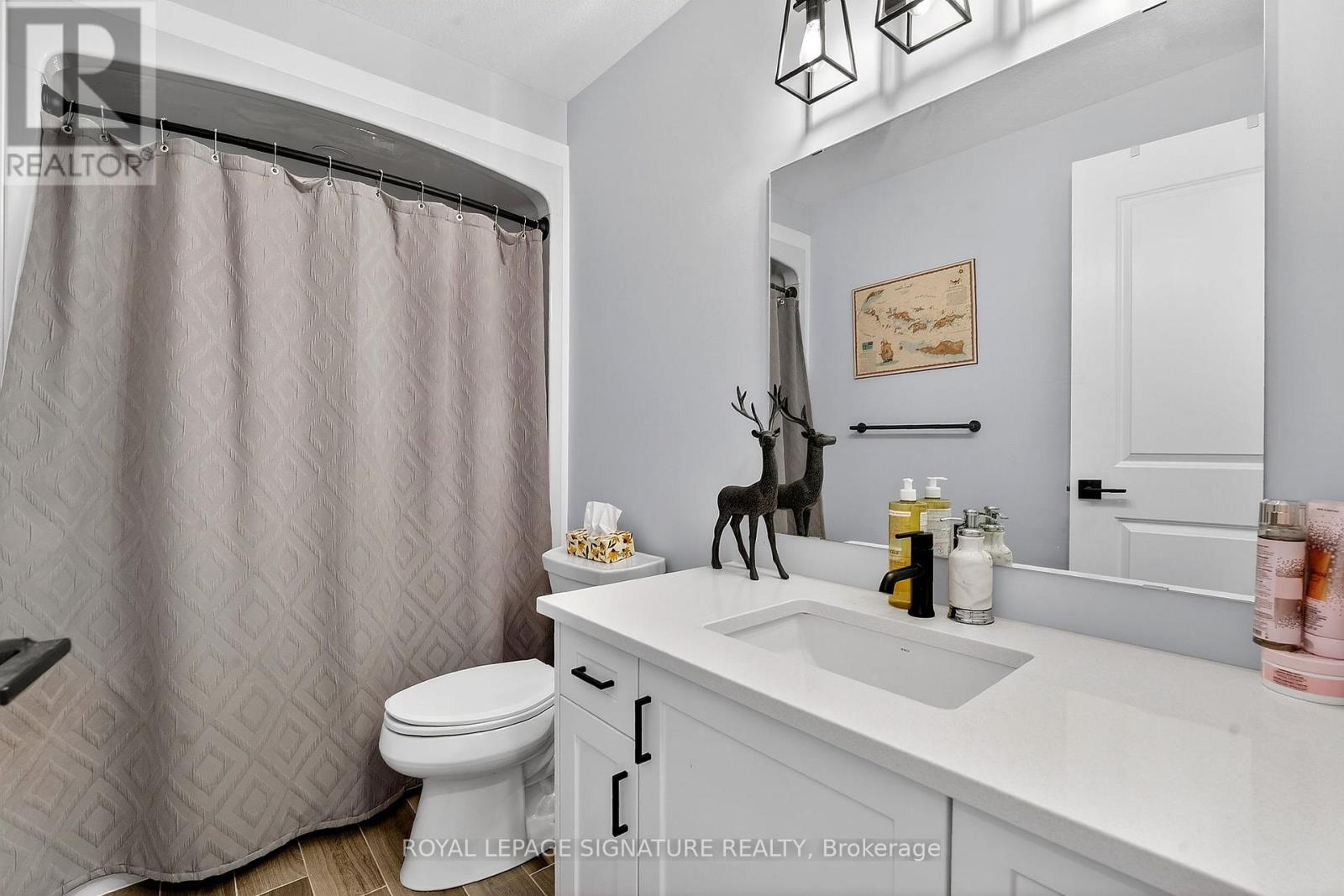 #11 297 WHITING STREET - 34