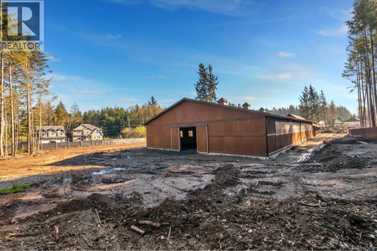 Multi-family in Sooke - Image 41