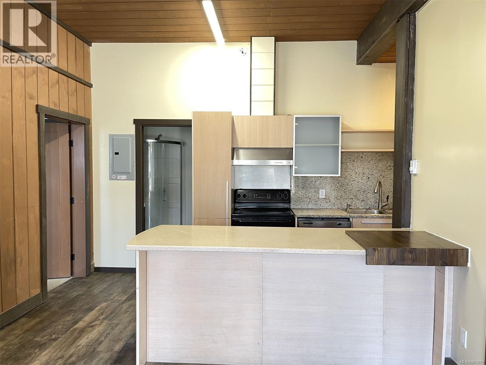 Multi-family in Sooke - Image 16
