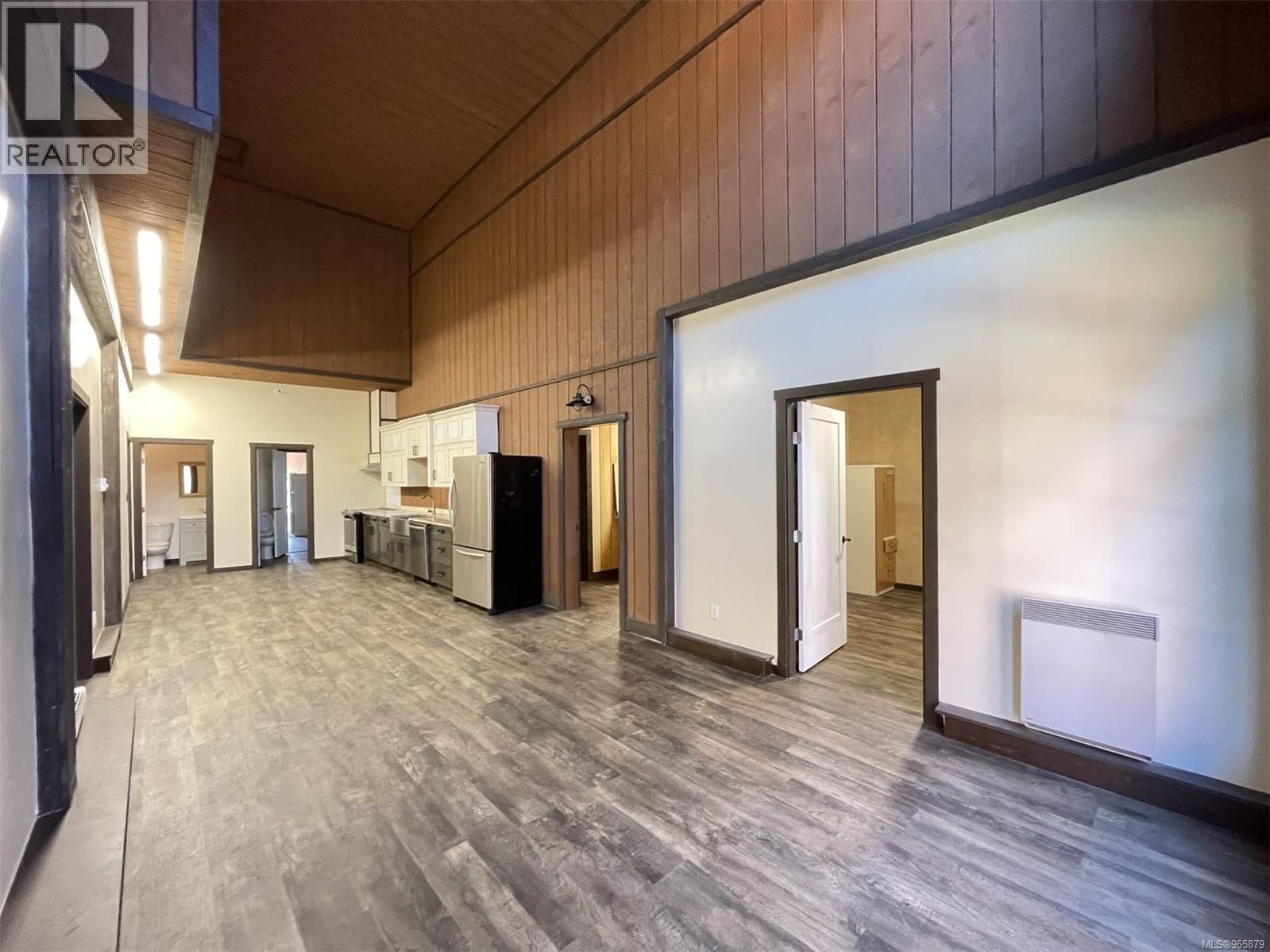Multi-family in Sooke - Image 12