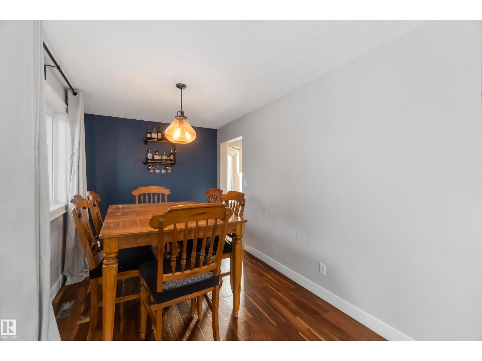 6 Garraway PL, St. Albert