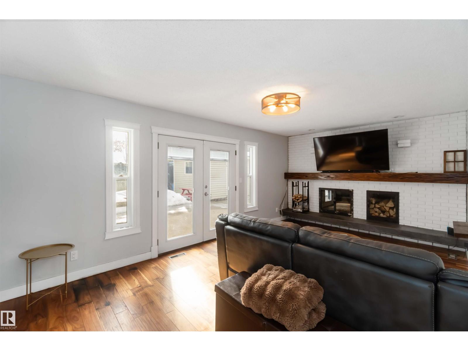 6 Garraway PL, St. Albert