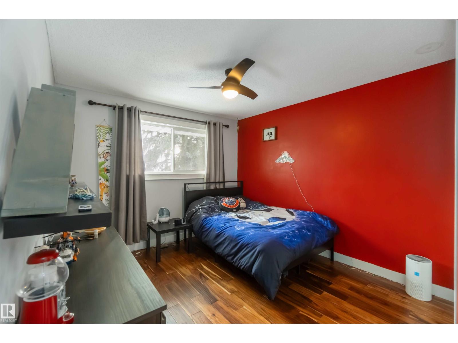 6 Garraway PL, St. Albert