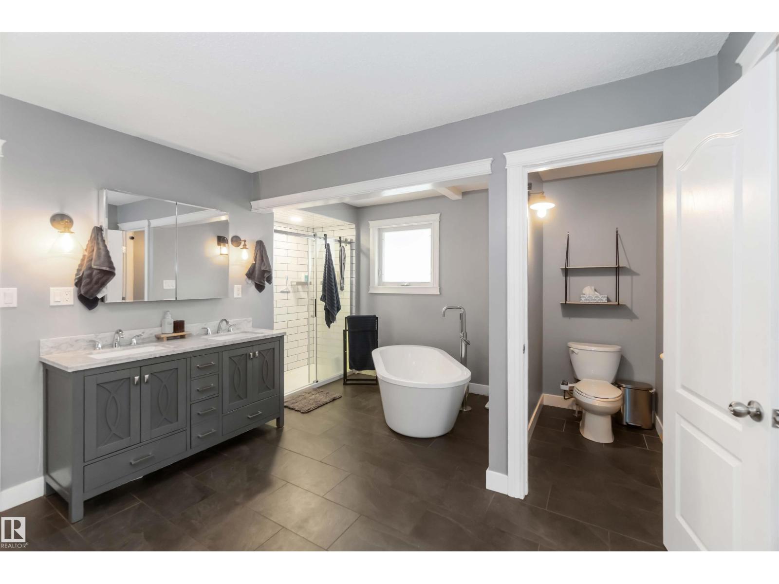 6 Garraway PL, St. Albert