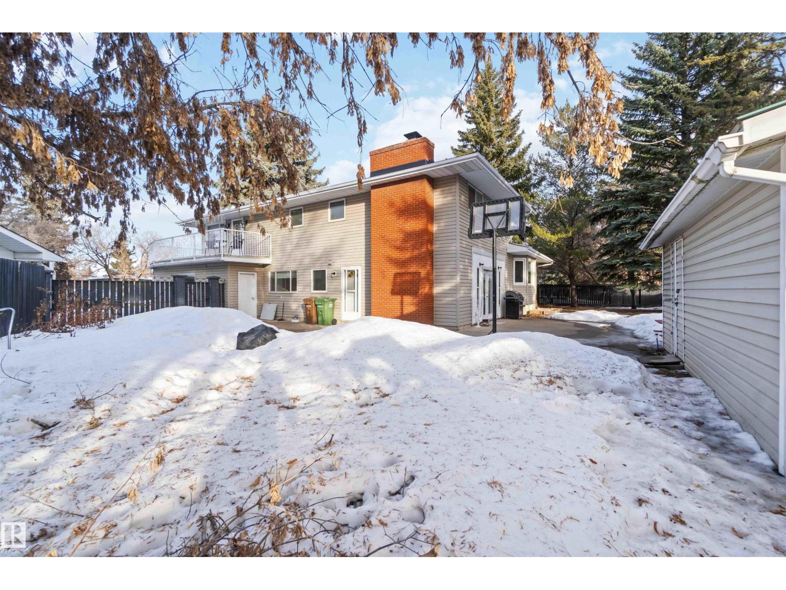 6 Garraway PL, St. Albert