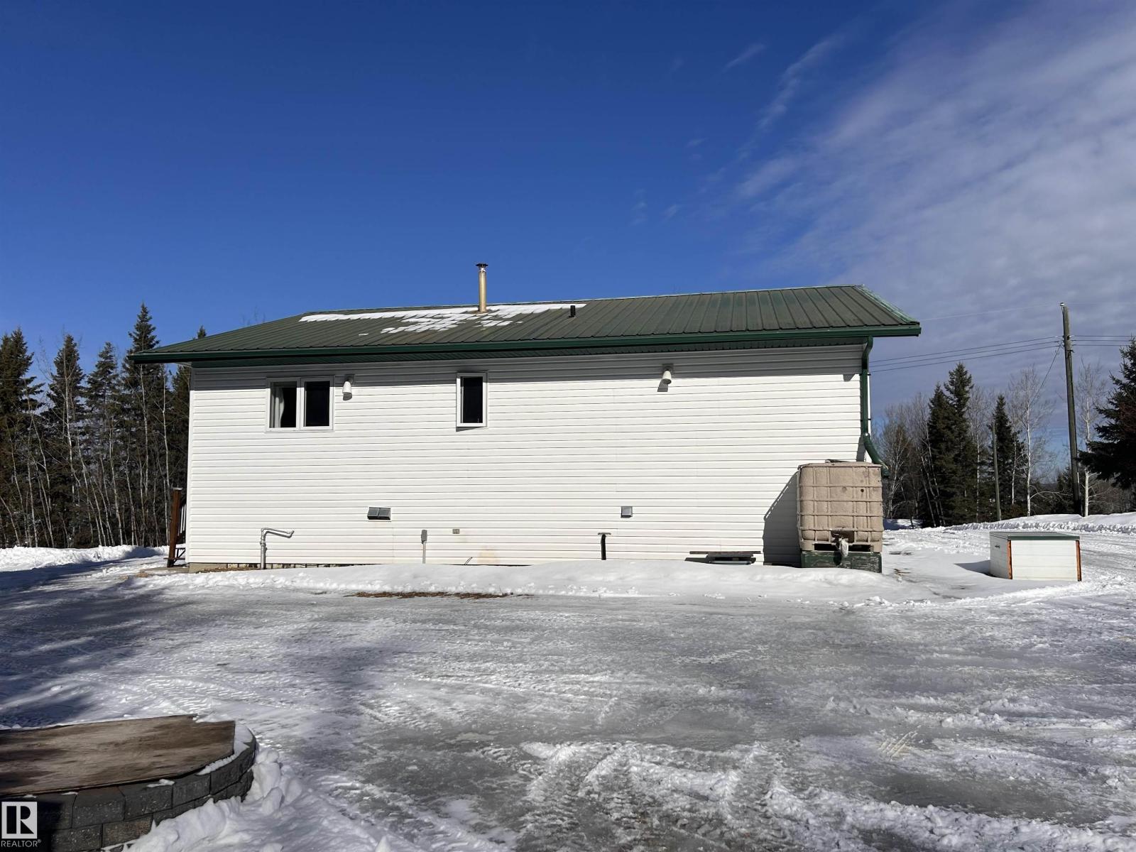 109 BROKEN PADDLE DR NW NW - 32