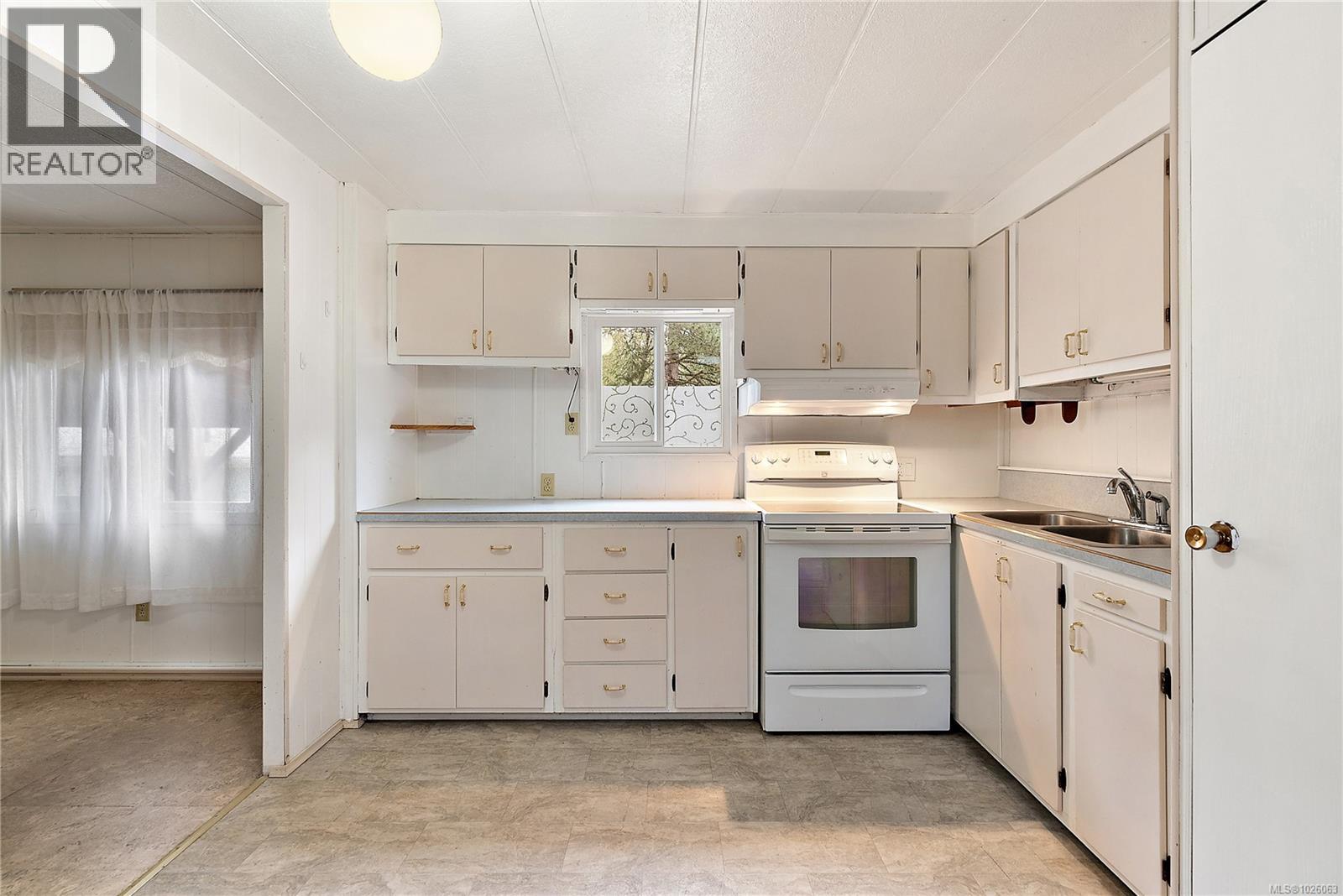 74 2500 Florence Lake Road, Langford