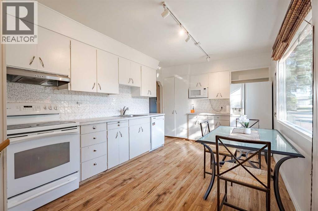 Single Family House Bungalow for Sale in   Avenue NW Bowness Calgary 